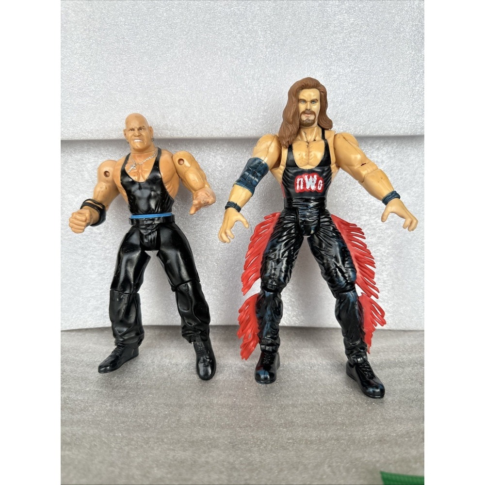 Vintage WCW Kevin Nash Slam N Crunch Konnan Figures 1999 Toy Biz WWF WWE